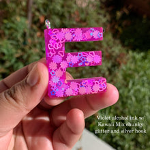 Load image into Gallery viewer, Custom Letter Keychain | Initial Keychain