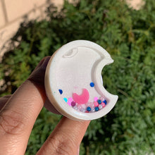 Load image into Gallery viewer, White Moon Phonegrip