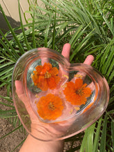 Load image into Gallery viewer, Resin Pressed Flower Glass bowl
